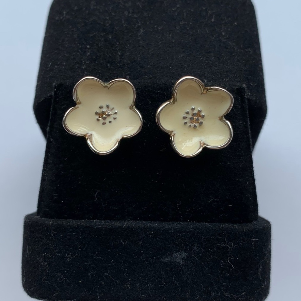Cream Flower Enamel Earrings or Bundle 3/$30
